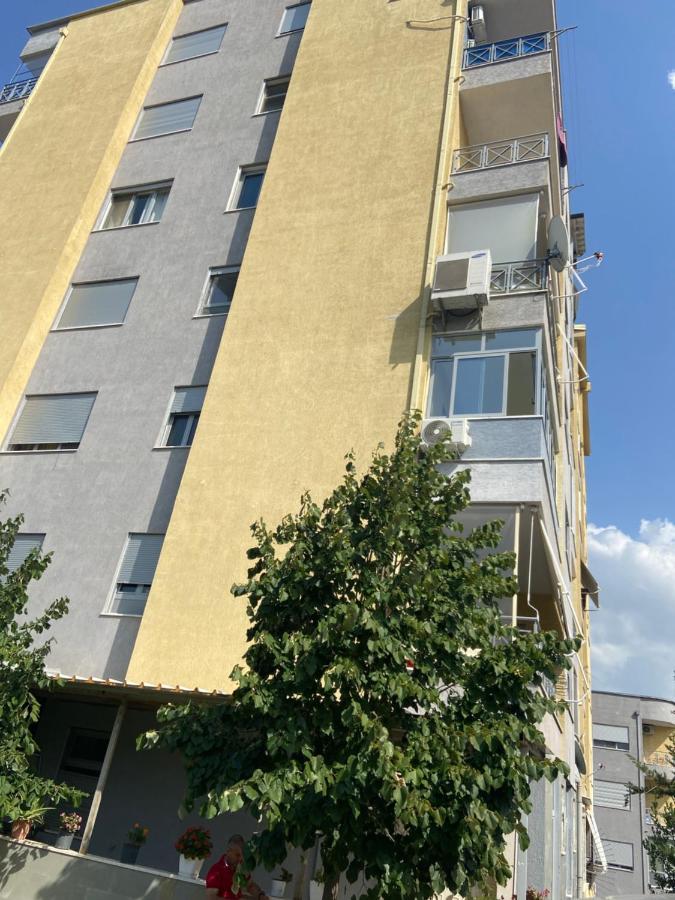 Mb Luxury Apartments ティラナ エクステリア 写真