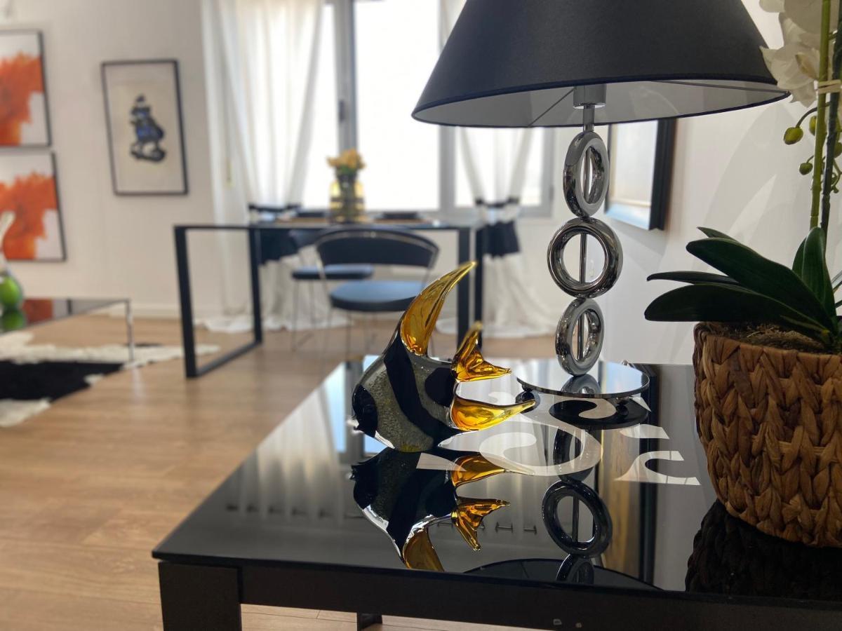 Mb Luxury Apartments ティラナ エクステリア 写真
