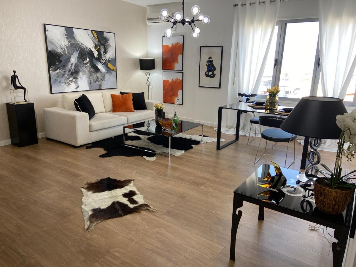Mb Luxury Apartments ティラナ エクステリア 写真